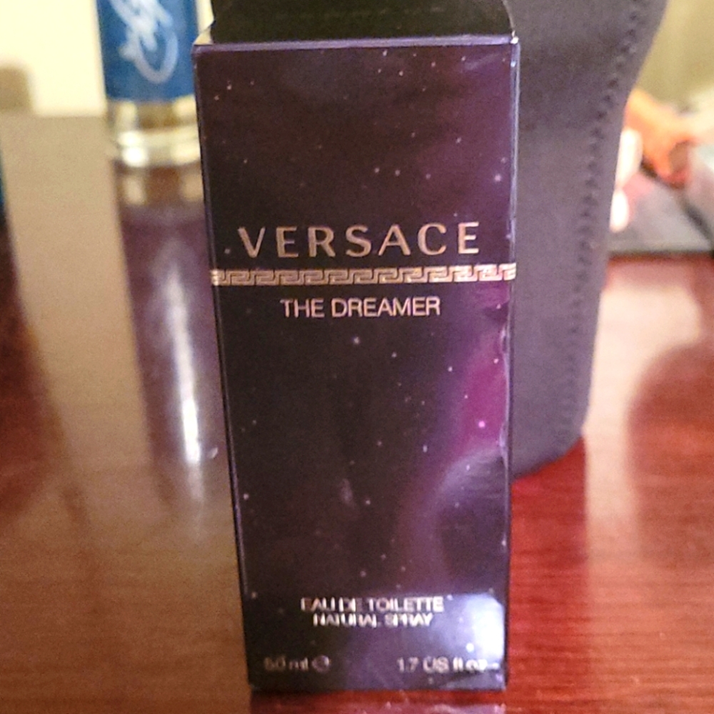 Versace dreamer perfume